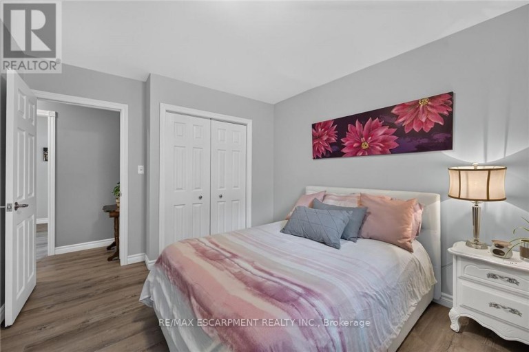 28 NELLES STREET E, Haldimand, Ontario, N0A1R0