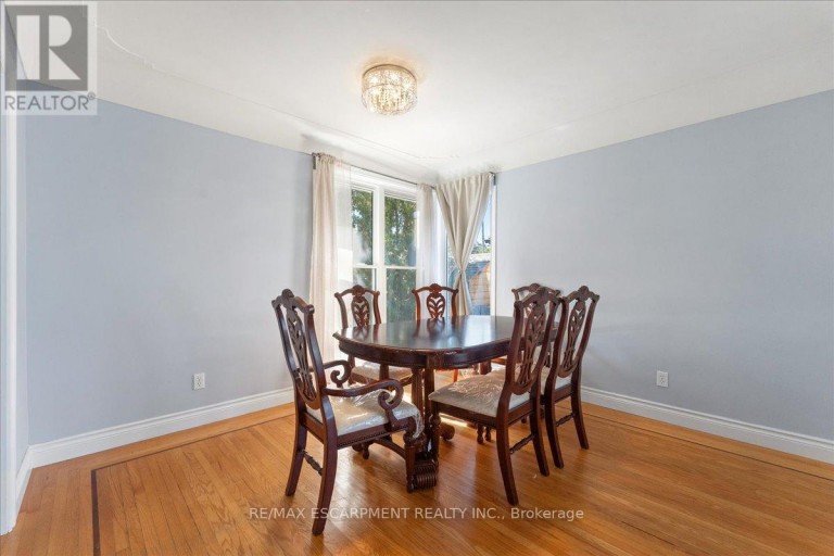 56 EVERTON PLACE, Hamilton (Sunninghill), Ontario, L8T1G7