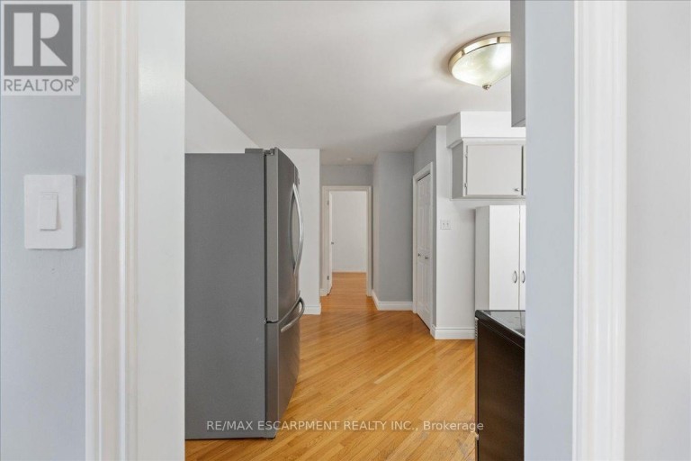 56 EVERTON PLACE, Hamilton (Sunninghill), Ontario, L8T1G7