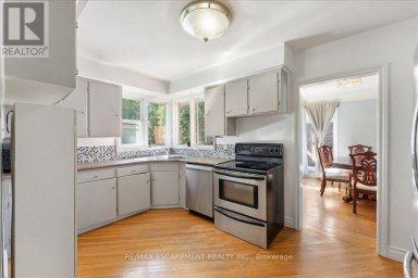 56 EVERTON PLACE Hamilton (Sunninghill) Ontario photo 16
