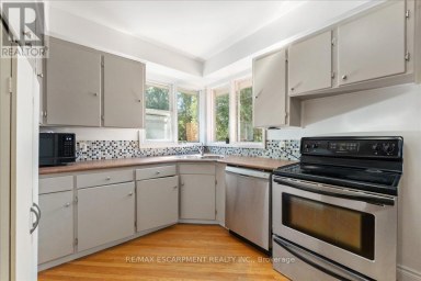56 EVERTON PLACE Hamilton (Sunninghill) Ontario photo 17