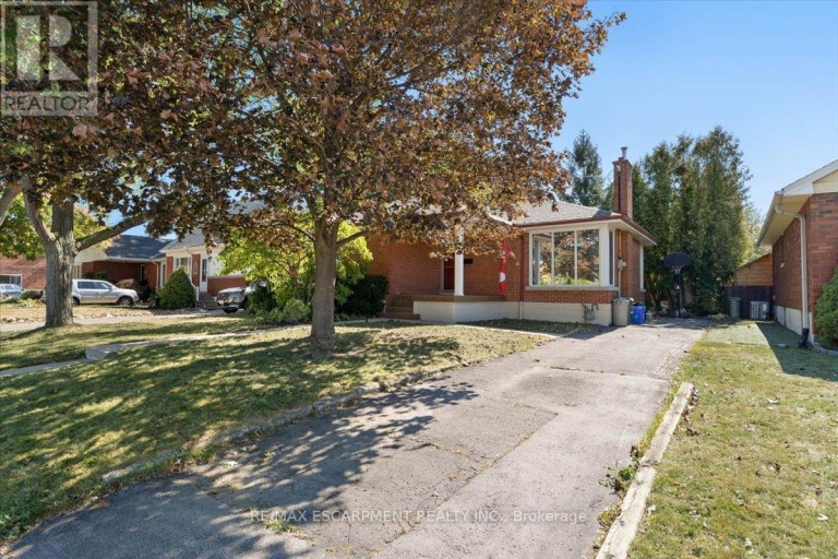 56 EVERTON PLACE, Hamilton (Sunninghill), Ontario, L8T1G7