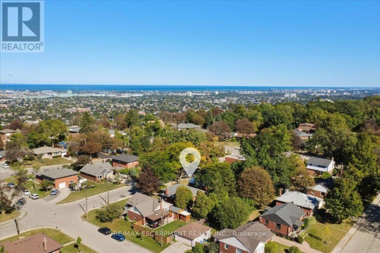 56 EVERTON PLACE, Hamilton (Sunninghill), Ontario, L8T1G7