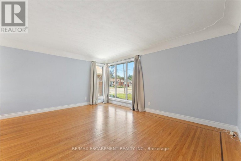 56 EVERTON PLACE, Hamilton (Sunninghill), Ontario, L8T1G7