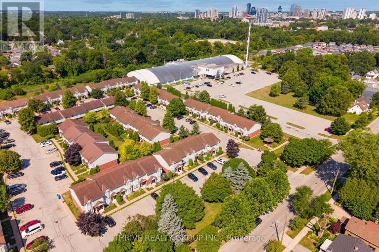 21 - 101 BROOKSIDE STREET, London South (South I), Ontario, N5Z5C9