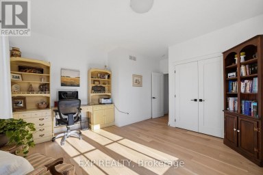 1 - 10038 OXBOW DRIVE Middlesex Centre (Komoka) Ontario photo 16