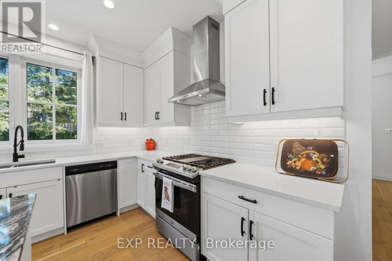 1 - 10038 OXBOW DRIVE, Middlesex Centre (Komoka), Ontario, N0L1R0