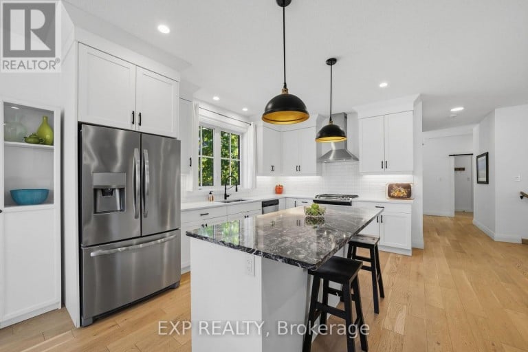 1 - 10038 OXBOW DRIVE, Middlesex Centre (Komoka), Ontario, N0L1R0