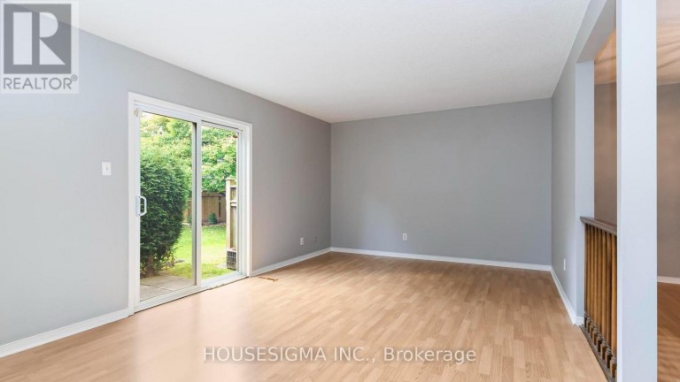 39 - 141 CONDOR COURT, London East (East P), Ontario, N5W6A1