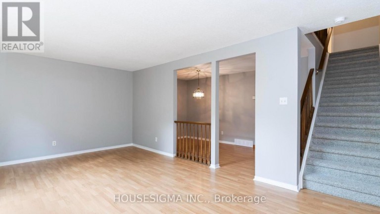 39 - 141 CONDOR COURT, London East (East P), Ontario, N5W6A1