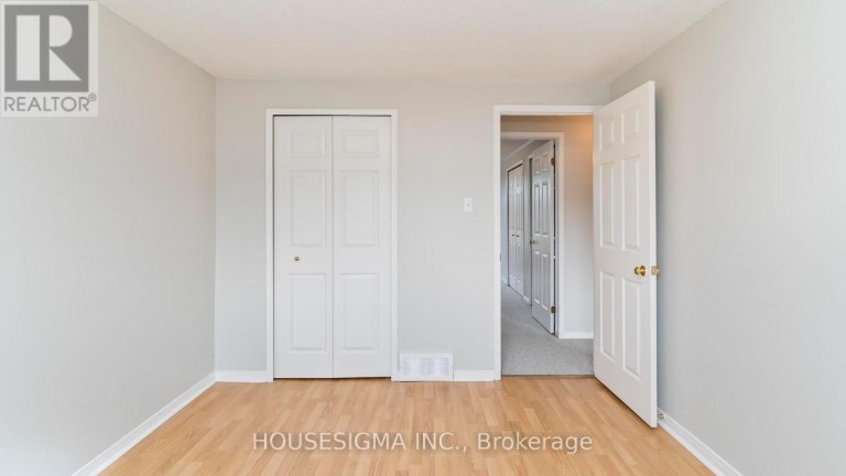 39 - 141 CONDOR COURT, London East (East P), Ontario, N5W6A1