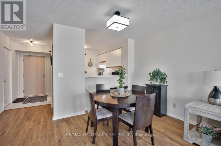 1104 - 150 DUNLOP STREET E, Barrie (City Centre), Ontario, L4M6H1