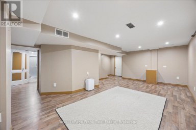 19 LONG DRIVE Whitby (Blue Grass Meadows) Ontario photo 21
