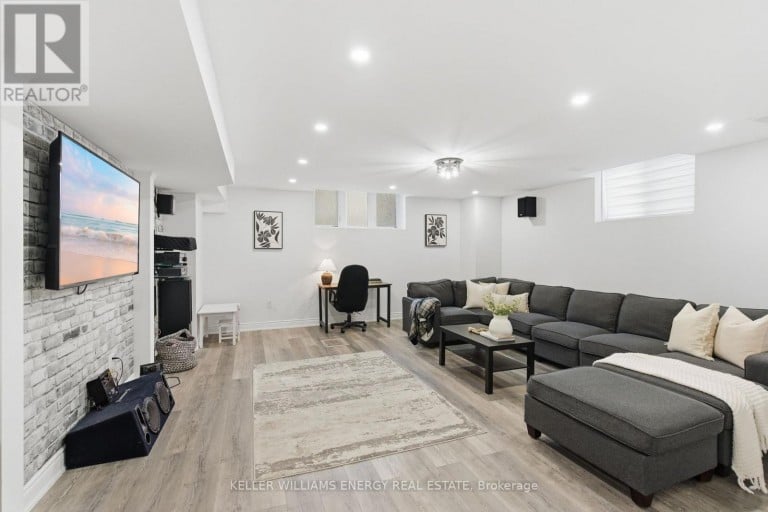 199A SOUTH CHANNEL DRIVE, Georgina (Keswick North), Ontario, L4P2N4