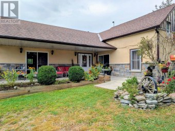 1686 COUNTY ROAD 13 Prince Edward County (South Marysburg Ward) Ontario photo 1