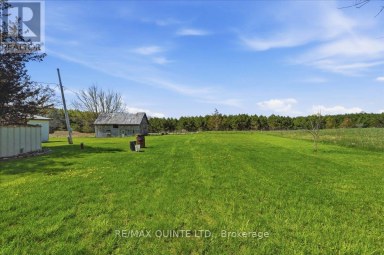 1686 COUNTY ROAD 13 Prince Edward County (South Marysburg Ward) Ontario photo 37
