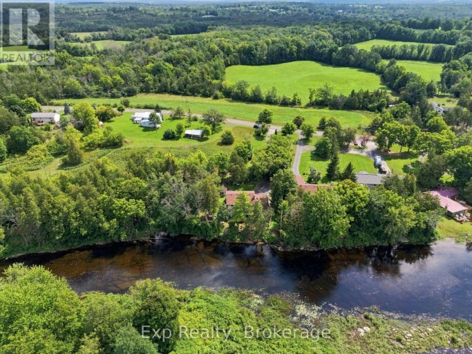 587 SCUTTLEHOLE ROAD, Belleville (Thurlow Ward), Ontario, K0K2V0