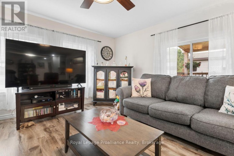 125 - 529 OLD HIGHWAY 2, Quinte West (Sidney Ward), Ontario, K8V5P5
