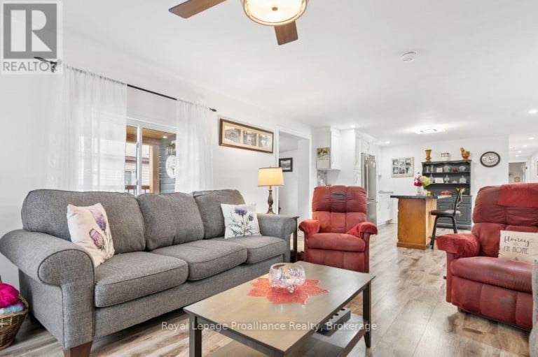 125 - 529 OLD HIGHWAY 2, Quinte West (Sidney Ward), Ontario, K8V5P5