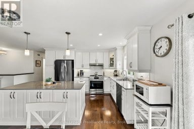 31 AMBROSIA TERRACE Quinte West (Trenton Ward) Ontario photo 17