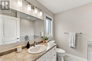 31 AMBROSIA TERRACE Quinte West (Trenton Ward) Ontario photo 25