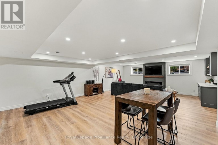 31 AMBROSIA TERRACE, Quinte West (Trenton Ward), Ontario, K8V0G7