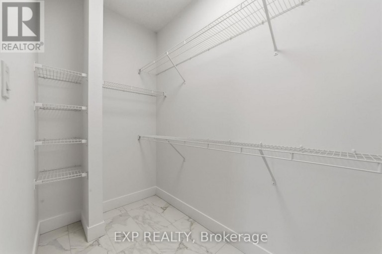 30 - 430 HEAD STREET N, Strathroy-Caradoc (NE), Ontario, N7G2K2