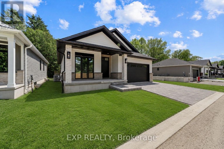 30 - 430 HEAD STREET N, Strathroy-Caradoc (NE), Ontario, N7G2K2