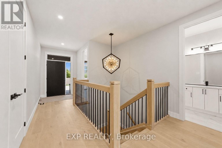 30 - 430 HEAD STREET N, Strathroy-Caradoc (NE), Ontario, N7G2K2