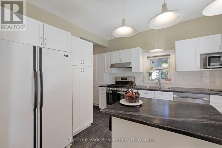 755 4TH AVENUE E, Owen Sound, Ontario, N4K2N5