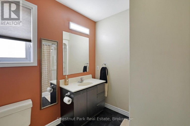 755 4TH AVENUE E, Owen Sound, Ontario, N4K2N5