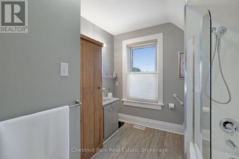 755 4TH AVENUE E, Owen Sound, Ontario, N4K2N5