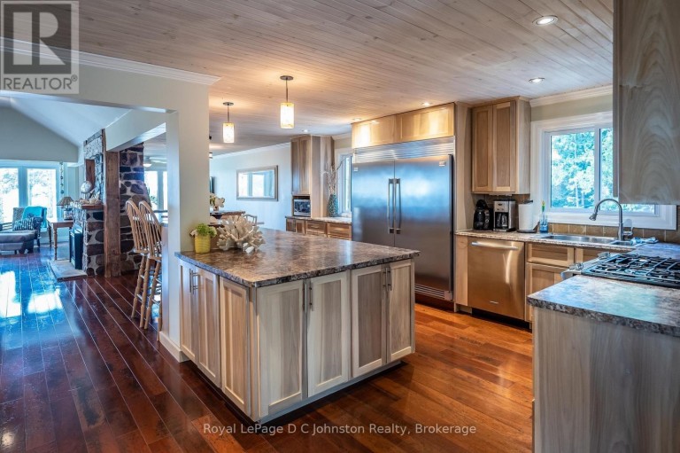 103 SAUGEEN BEACH ROAD, Saugeen Shores, Ontario, N0H2C5