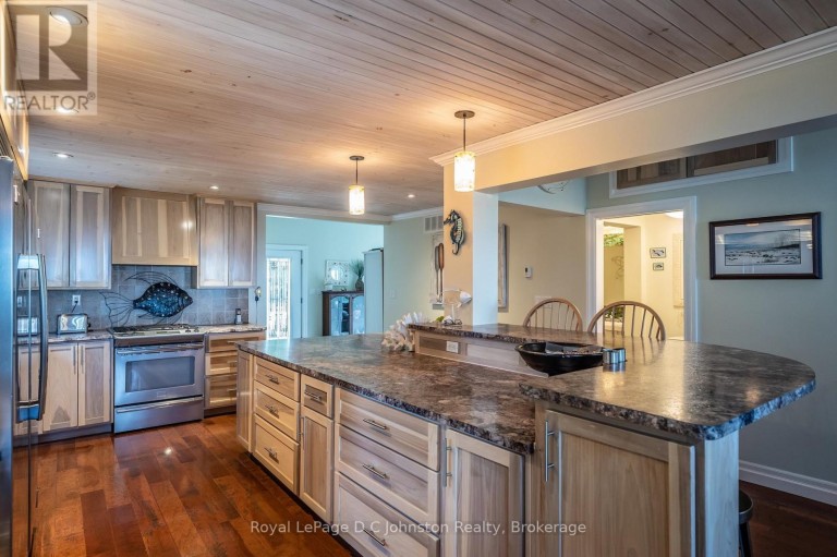 103 SAUGEEN BEACH ROAD, Saugeen Shores, Ontario, N0H2C5