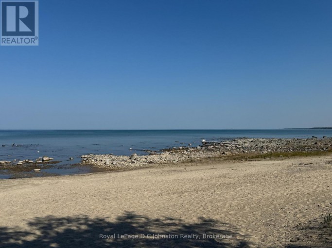 103 SAUGEEN BEACH ROAD, Saugeen Shores, Ontario, N0H2C5