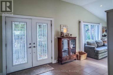 103 SAUGEEN BEACH ROAD Saugeen Shores Ontario photo 7
