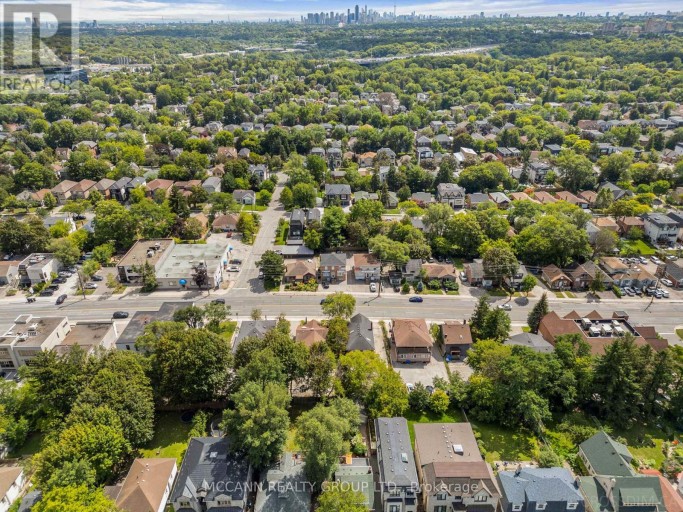110-112 SHEPPARD AVENUE W, Toronto (Lansing-Westgate), Ontario, M2N1M5