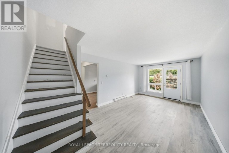 21 - 506 NORMANDY STREET, Oshawa (Central), Ontario, L1H7N8
