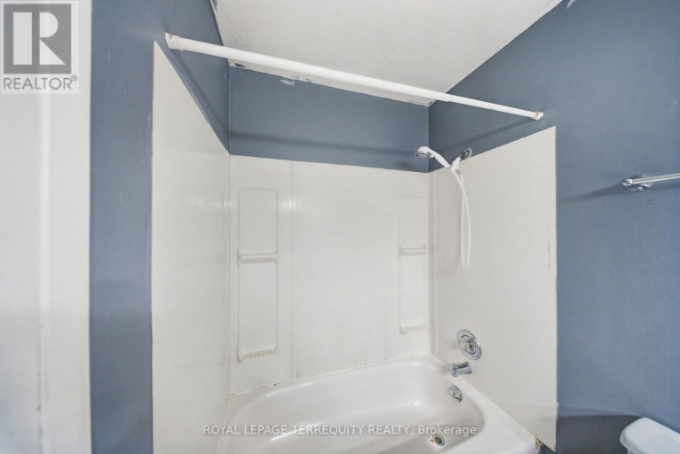 21 - 506 NORMANDY STREET, Oshawa (Central), Ontario, L1H7N8