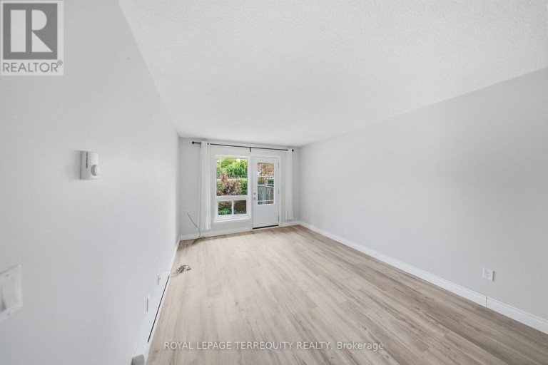 21 - 506 NORMANDY STREET, Oshawa (Central), Ontario, L1H7N8