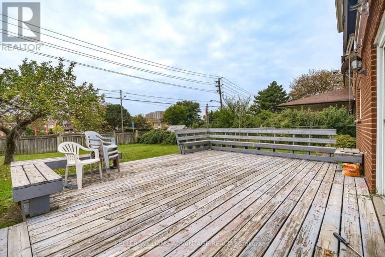68 FULLERTON CRESCENT, Markham (Milliken Mills West), Ontario, L3R3G5