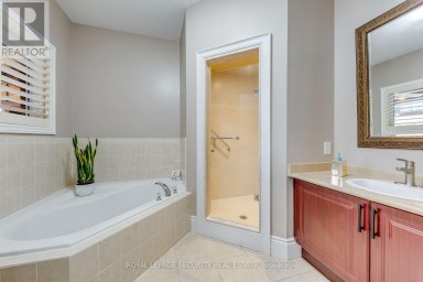 25 PINECLIFF CRESCENT Barrie (Ardagh) Ontario photo 24