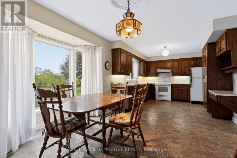 54 MONTE DRIVE, Hamilton (Gershome), Ontario, L8G4M5