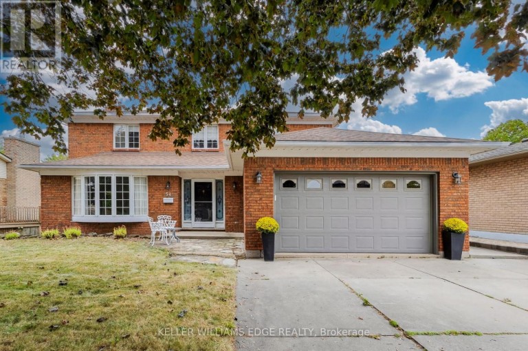 54 MONTE DRIVE, Hamilton (Gershome), Ontario, L8G4M5
