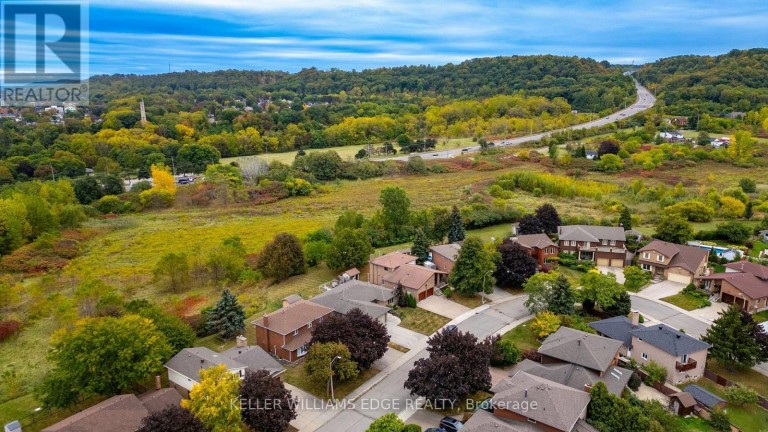 54 MONTE DRIVE, Hamilton (Gershome), Ontario, L8G4M5