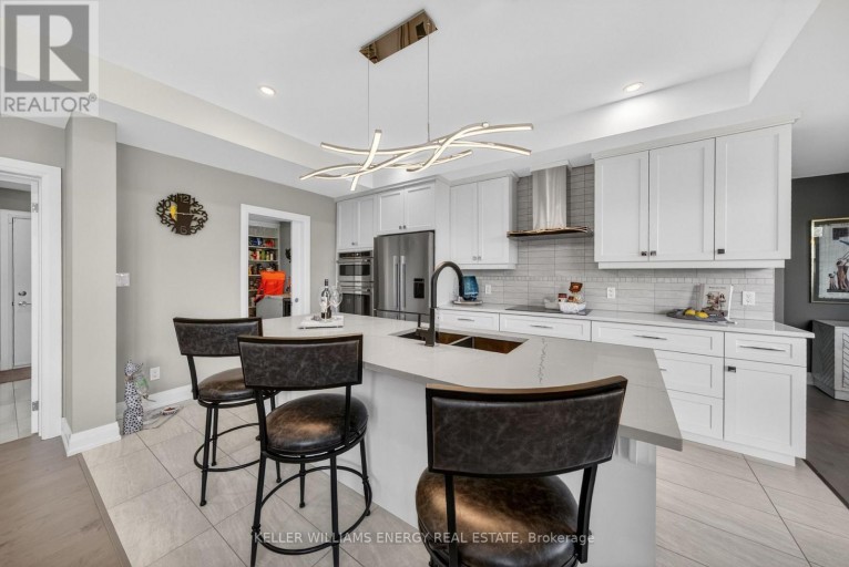 108 FOSTER ROAD, Prince Edward County (Sophiasburg Ward), Ontario, K0K1W0