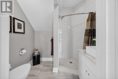 108 FOSTER ROAD Prince Edward County (Sophiasburg Ward) Ontario photo 21