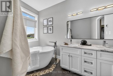 108 FOSTER ROAD Prince Edward County (Sophiasburg Ward) Ontario photo 39