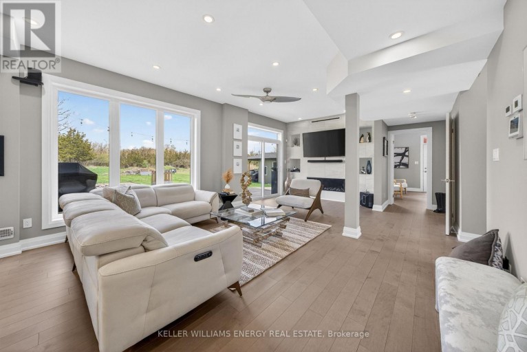 108 FOSTER ROAD, Prince Edward County (Sophiasburg Ward), Ontario, K0K1W0