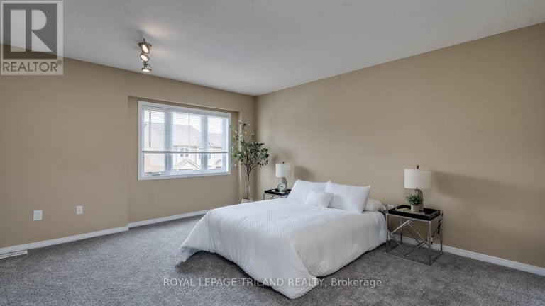 17 - 1600 MICKLEBOROUGH DRIVE, London North (North I), Ontario, N6G5R9